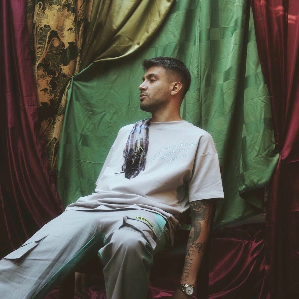 Artist picture of Artz