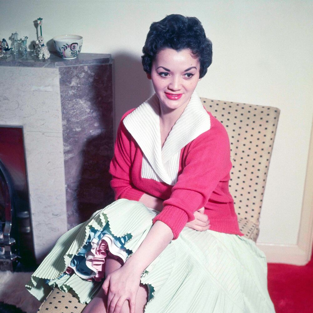 Picture of Lita Roza