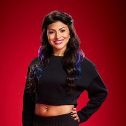 Picture of Paula DeAnda