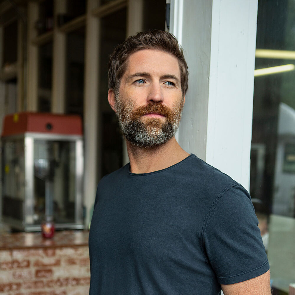 Picture of Josh Turner