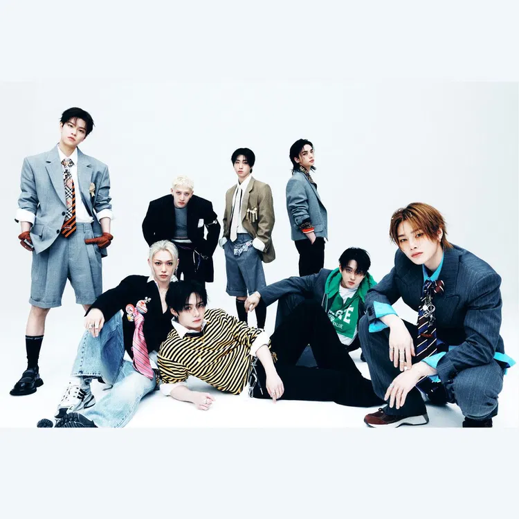 Stray Kids