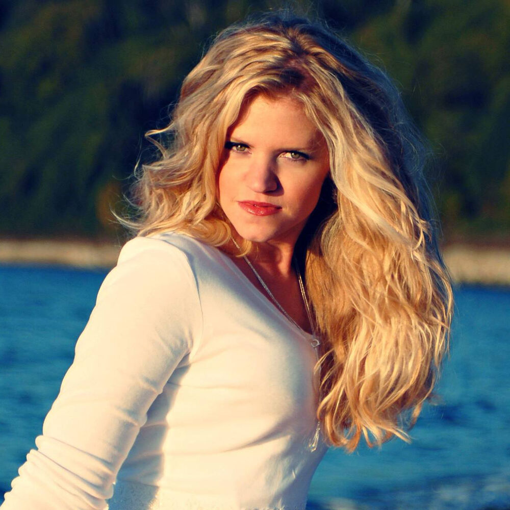 Picture of Jennifer Thomas