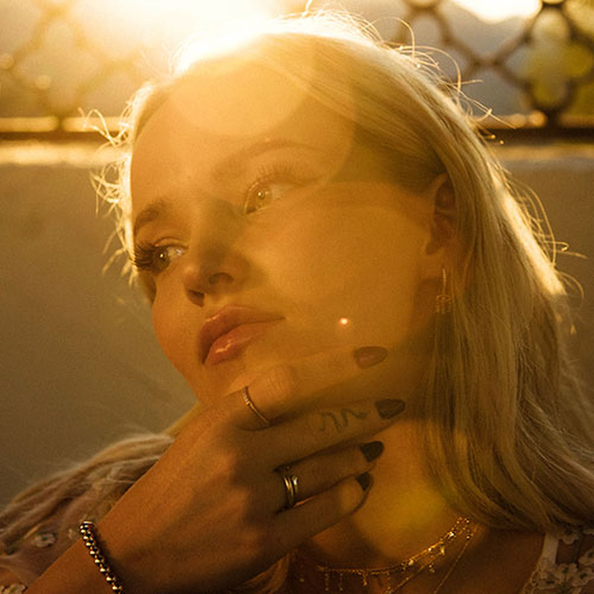 Artist picture of Dove Cameron