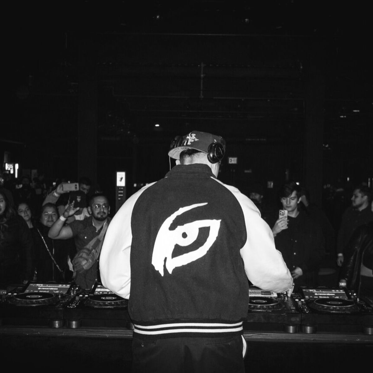 Artist picture of Jhay Rivas