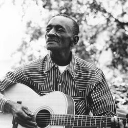 Picture of Mance Lipscomb