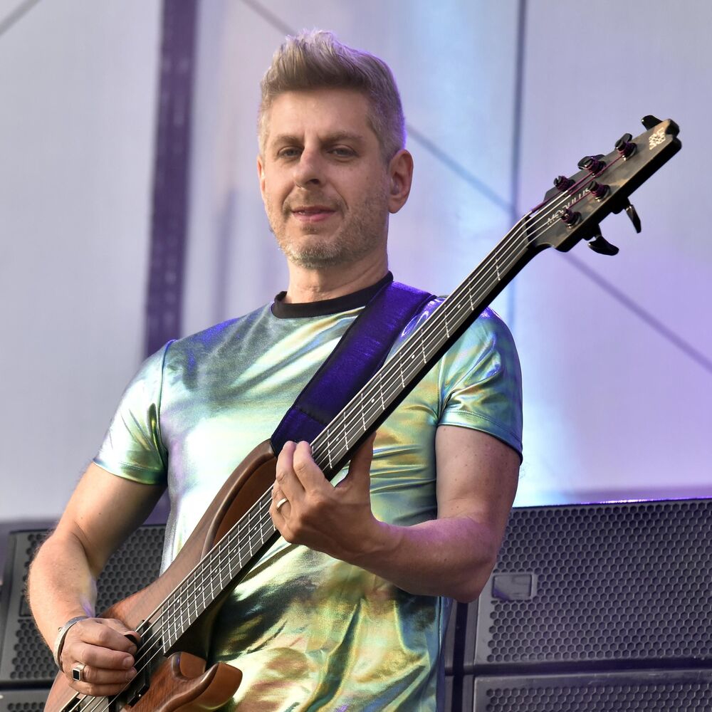 Picture of Mike Gordon