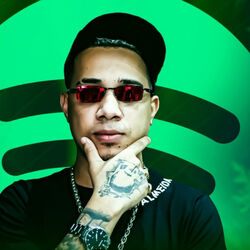 Picture of DJ Escobar