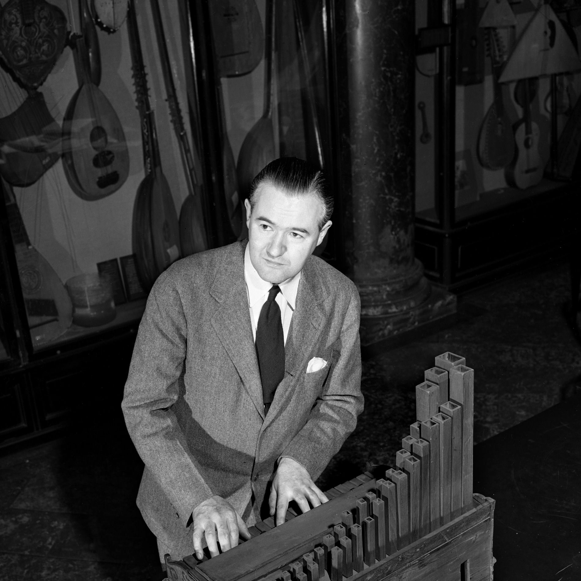 Artist picture of E. Power Biggs