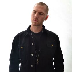 Picture of Jayceeoh