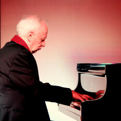 Picture of Janusz Olejniczak