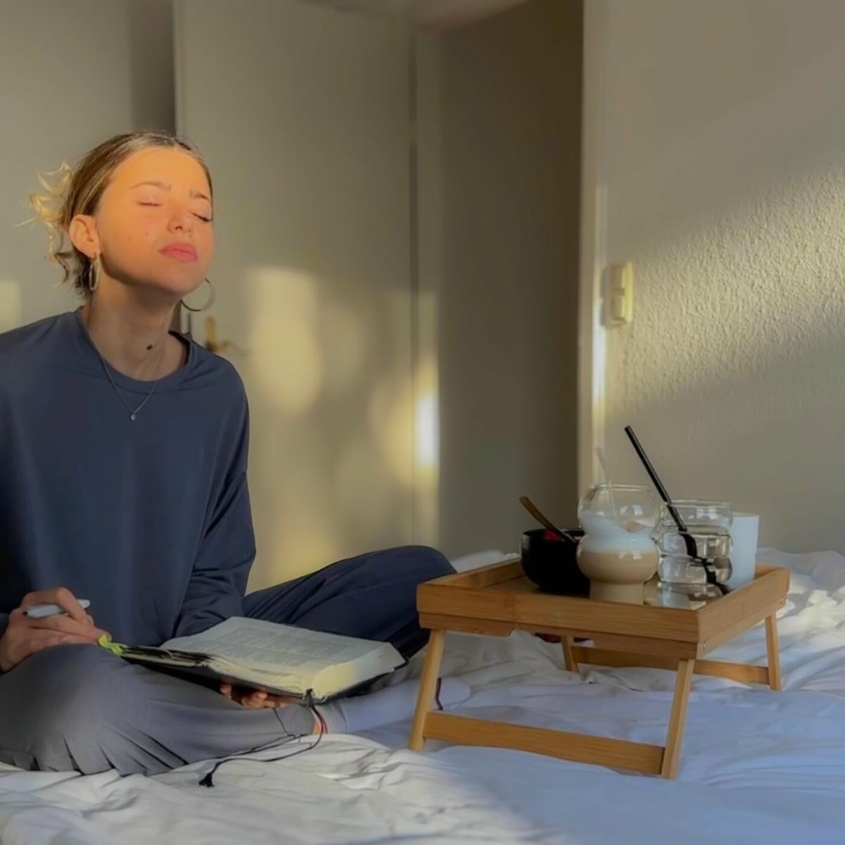 Artist picture of Alice Ostwald