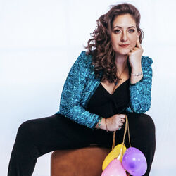 Picture of Nicole Zuraitis
