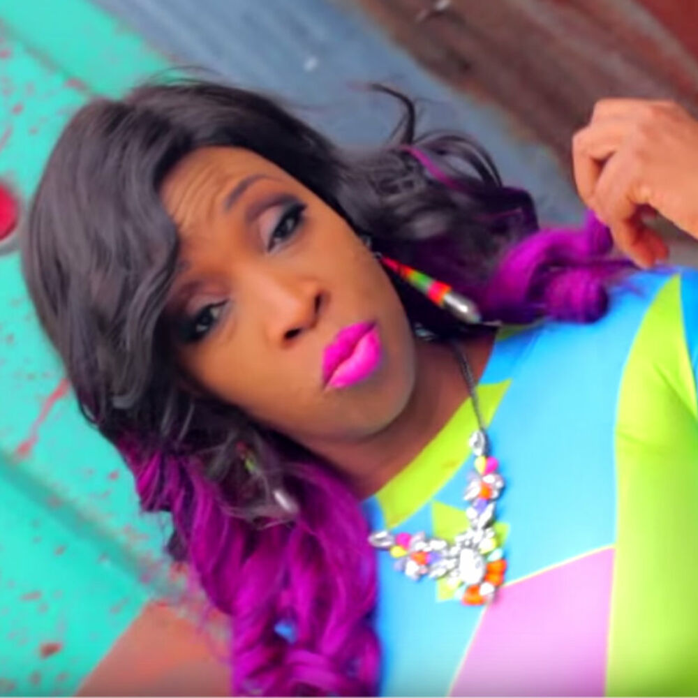 Picture of Macka Diamond