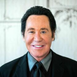 Picture of Wayne Newton