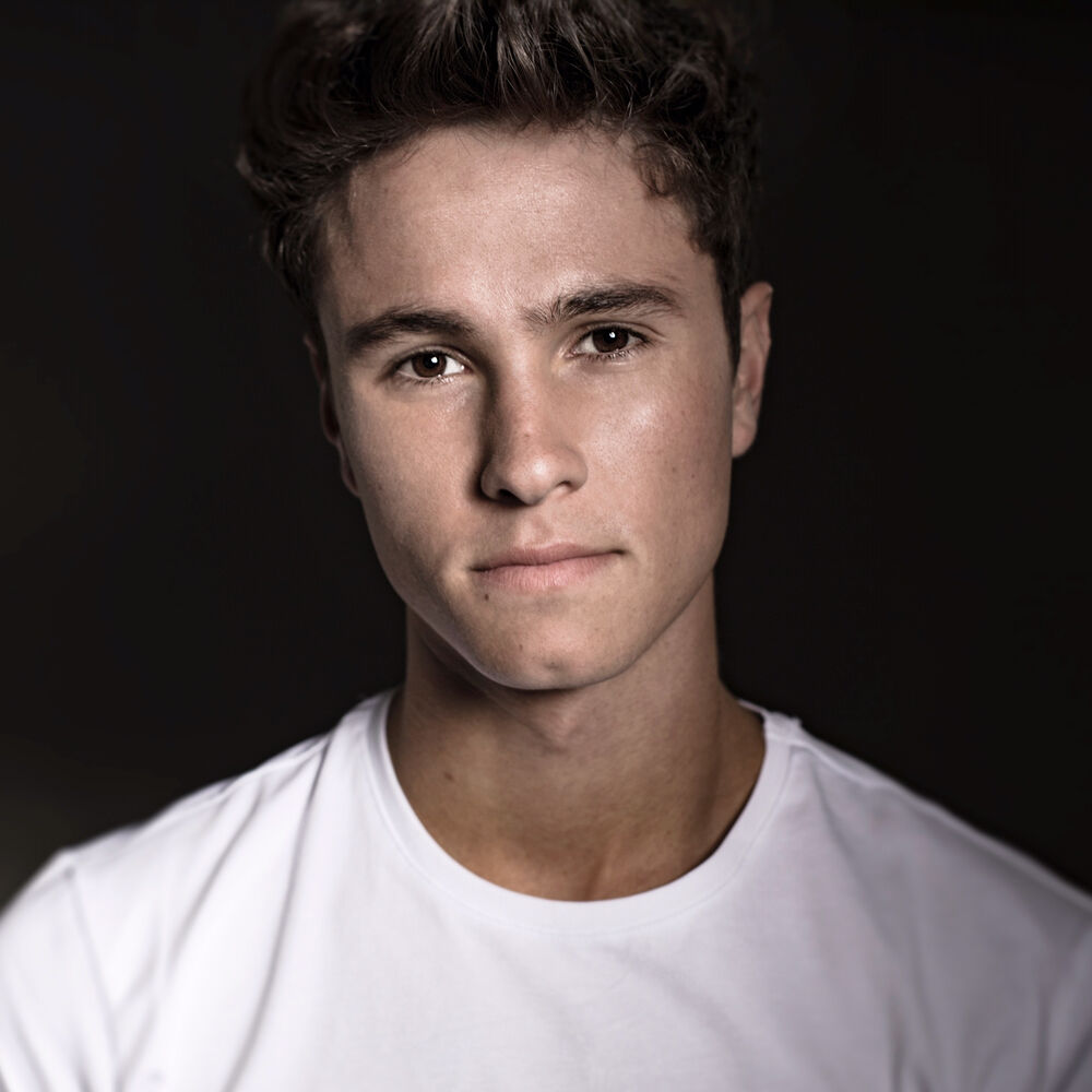 Picture of Michael Ronda