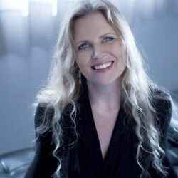 Picture of Tierney Sutton