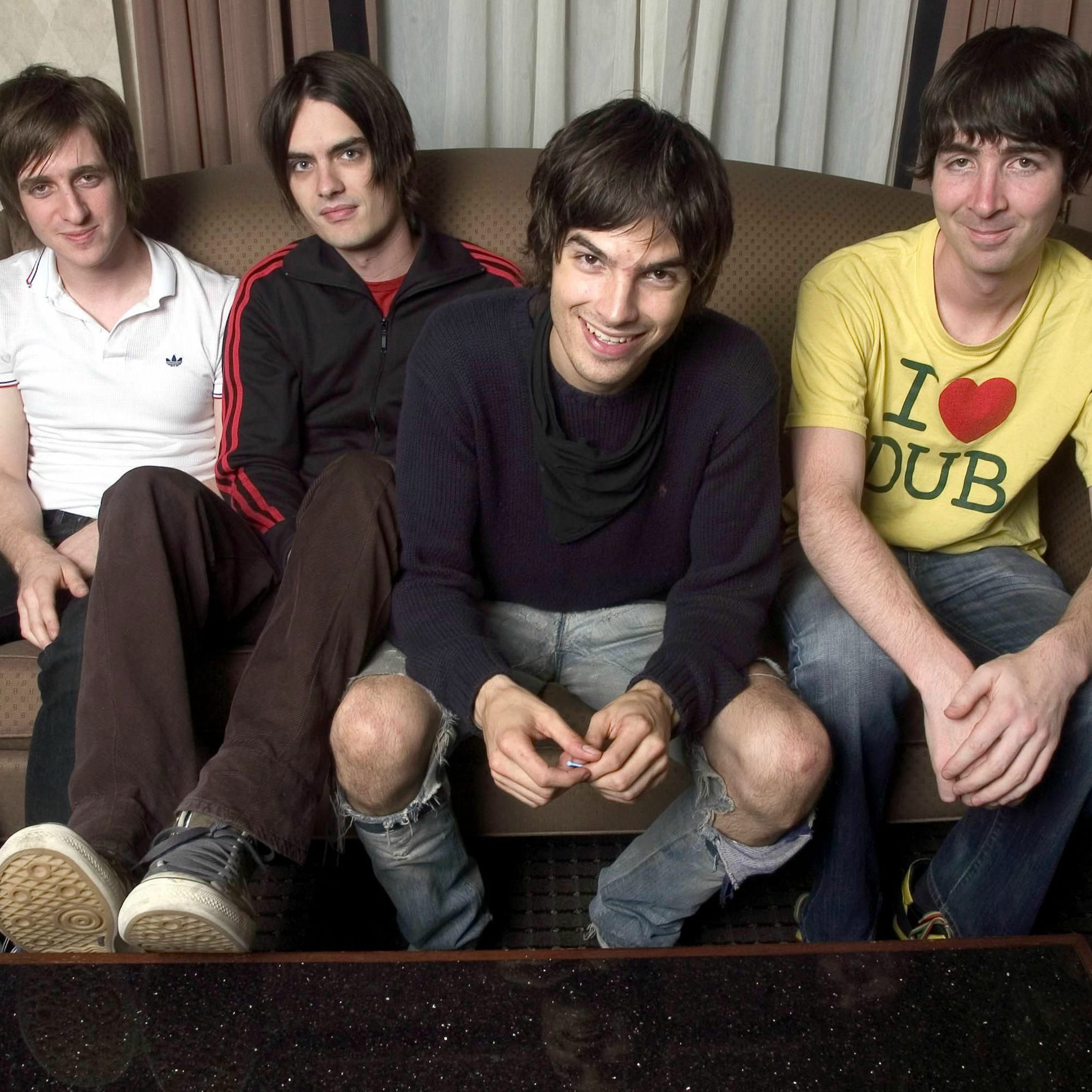 Artist picture of Phantom Planet