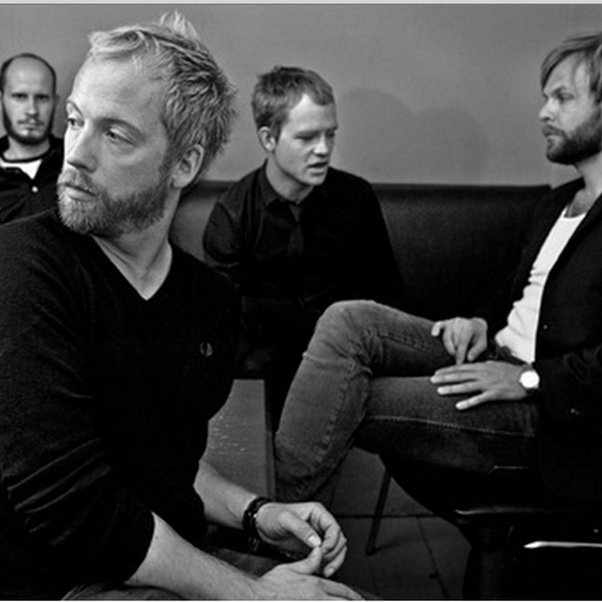 Artist picture of Kashmir