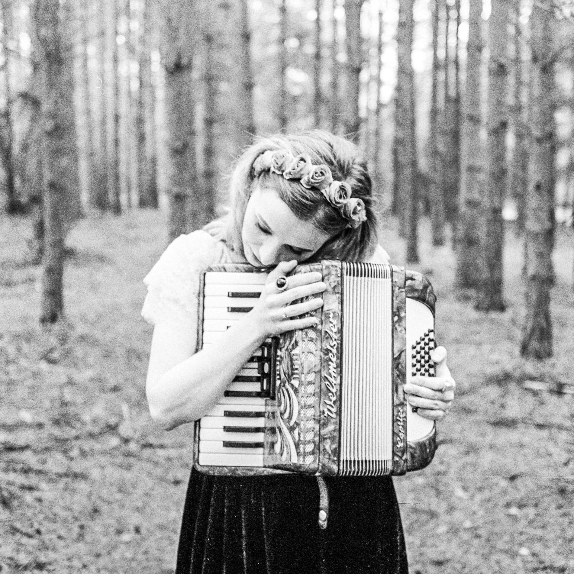 Artist picture of Zuzanna