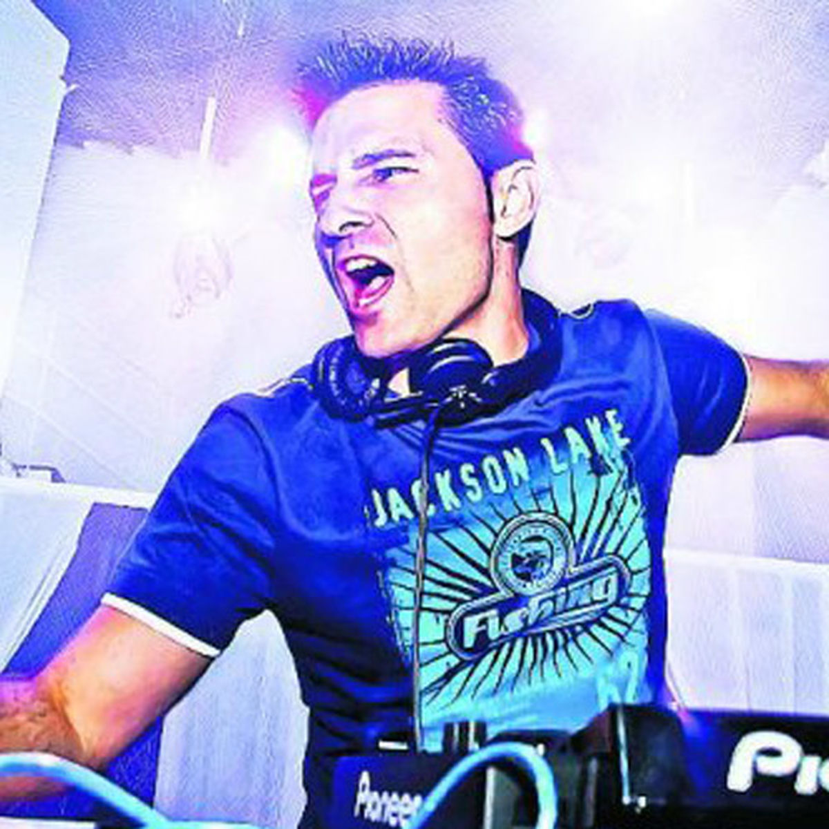 DJ Valdi