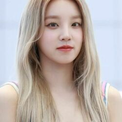 Picture of Yuqi