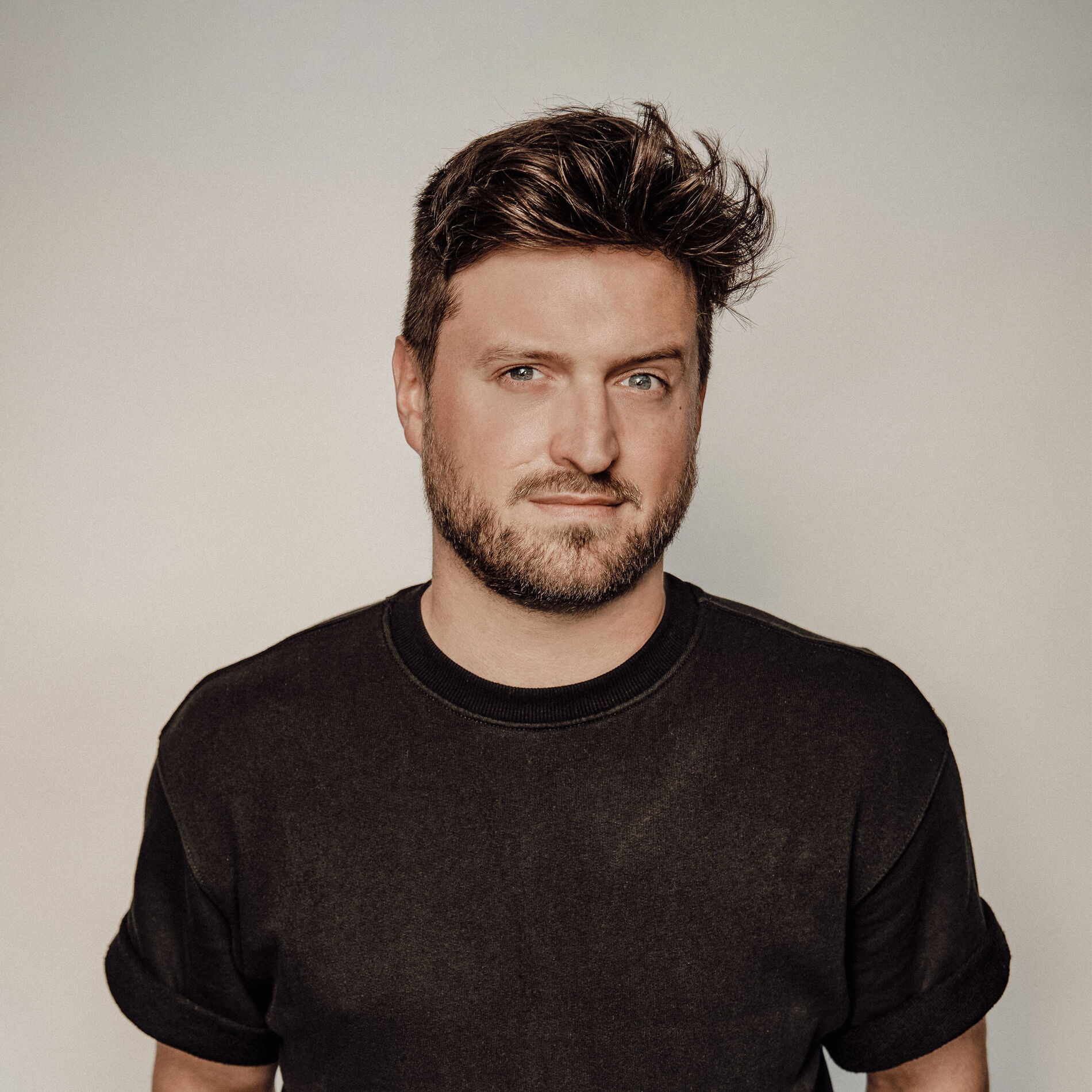 Artist picture of Cuebrick
