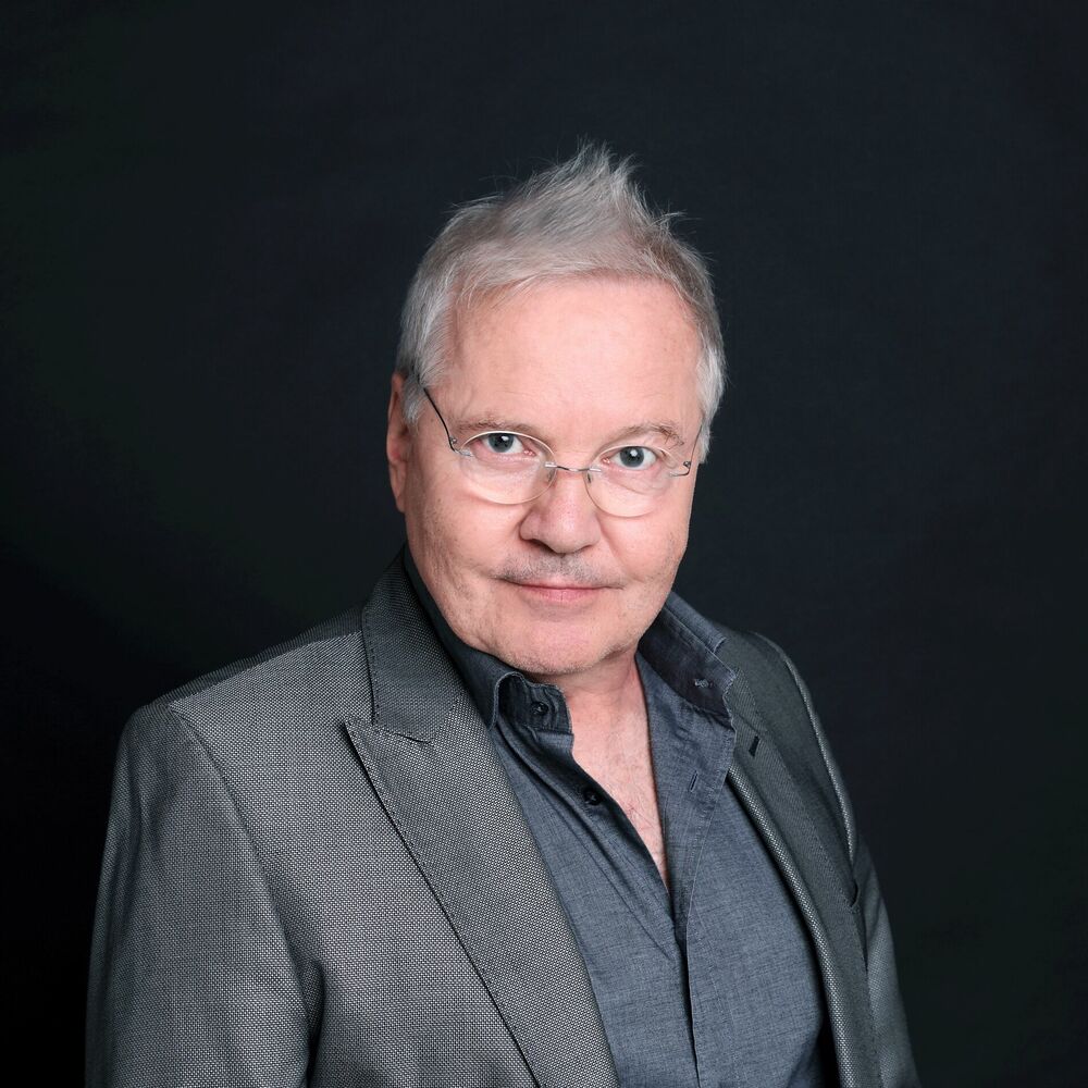 Picture of Alon Oleartchik
