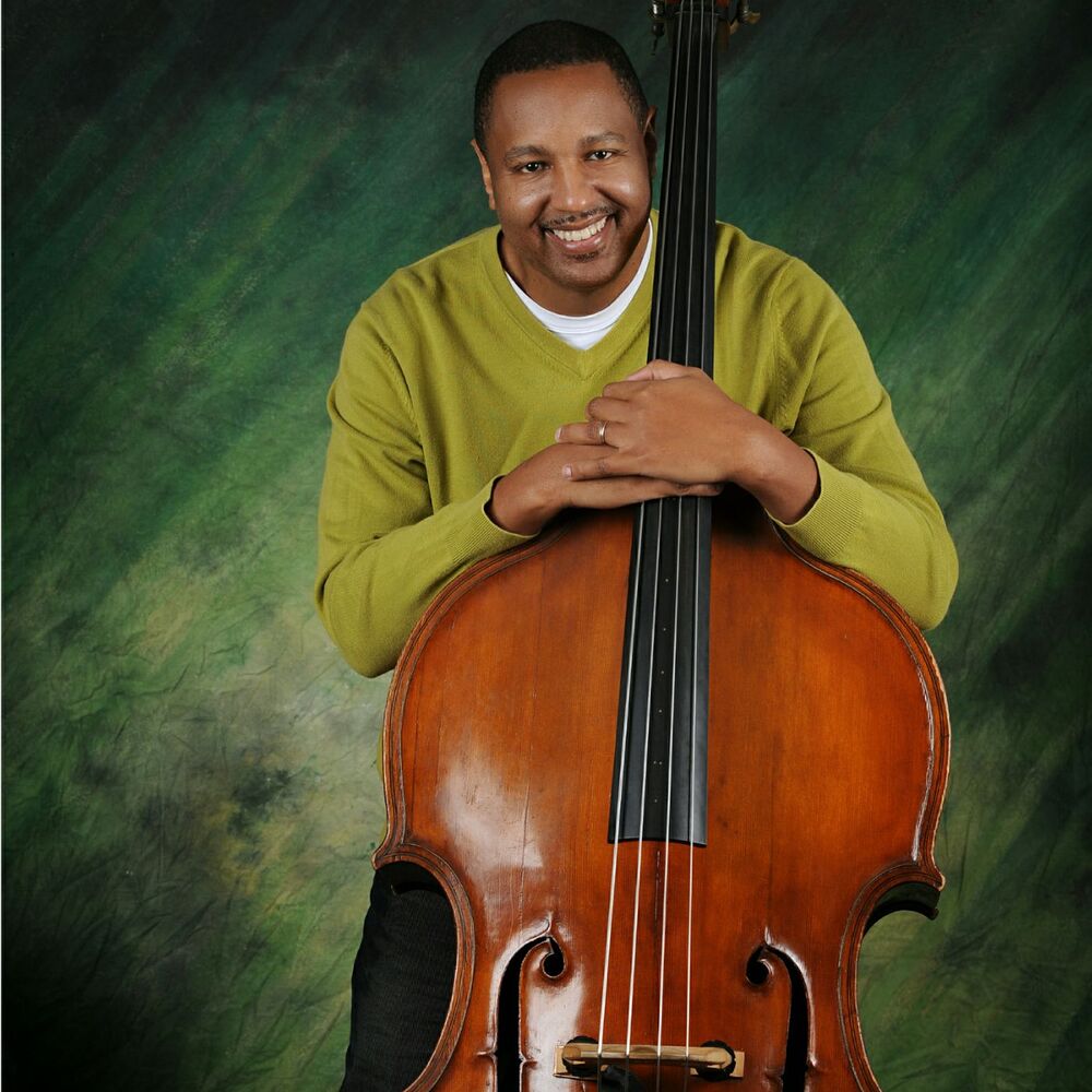 Picture of Robert Hurst