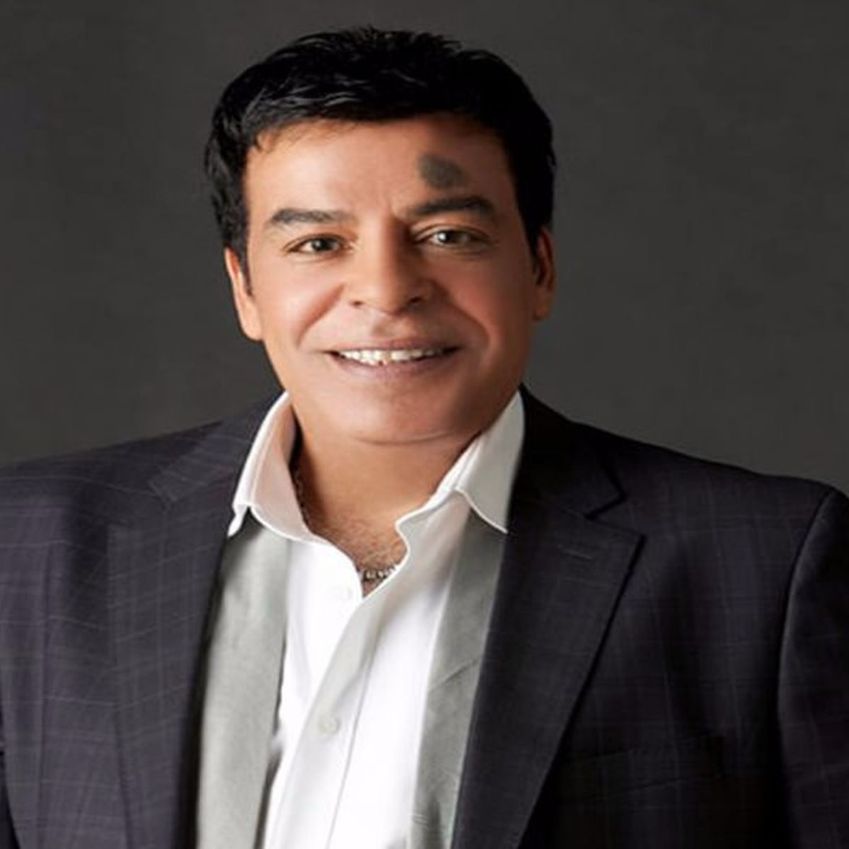 حسن الاسمر: الألبومات، الأغاني، الحفلات الموسيقية | Deezer
