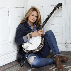 Picture of Alison Brown