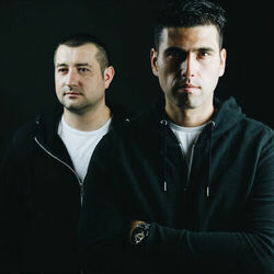 Picture of Mirko & Meex