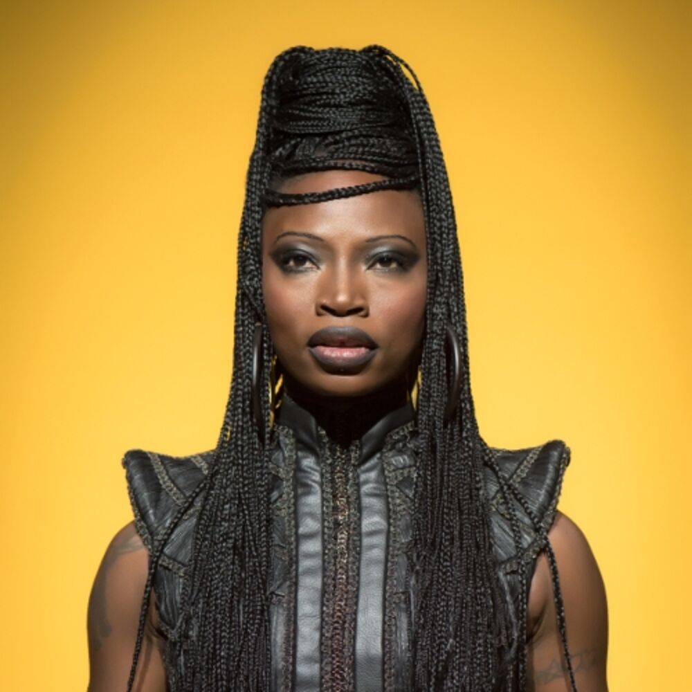 Picture of Dobet Gnahoré