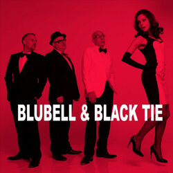 Picture of Blubell & Black Tie