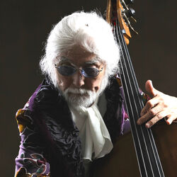 Picture of Isao Suzuki