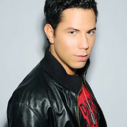 Picture of Christian Chávez