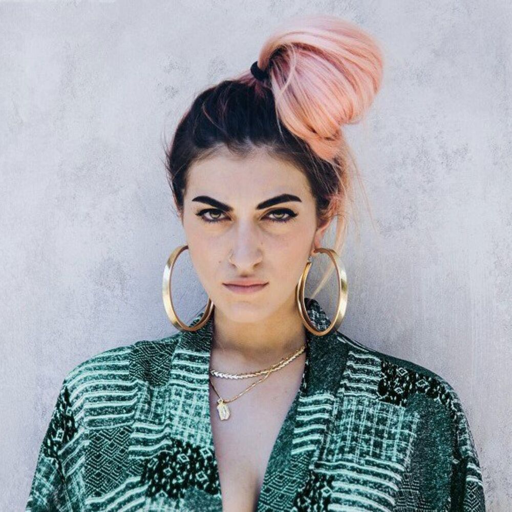 Picture of Roshelle