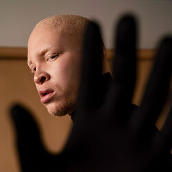Picture of Shaun Ross