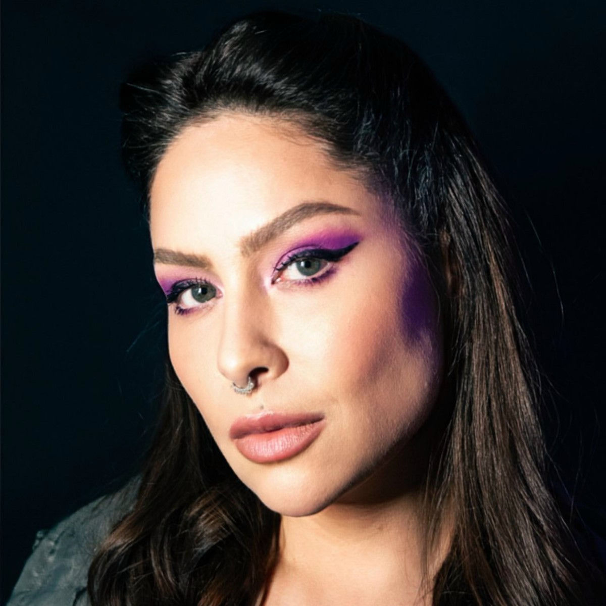 Artist picture of Pitty