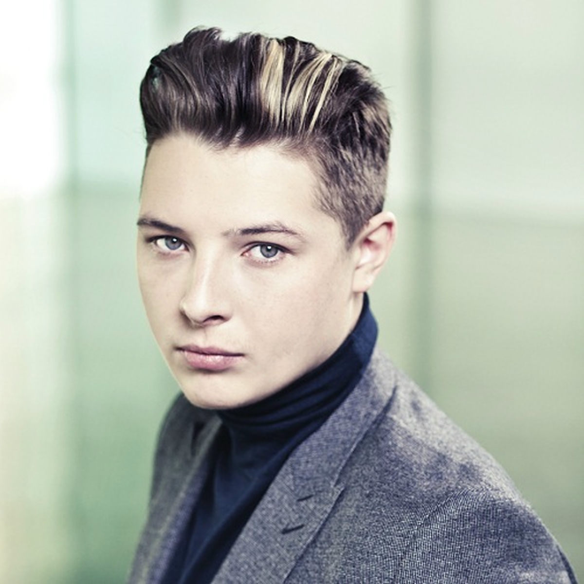 Artist picture of John Newman