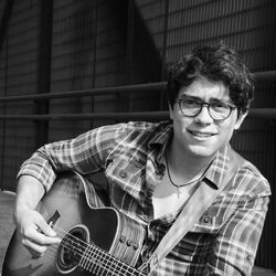 Picture of Manu Negrete