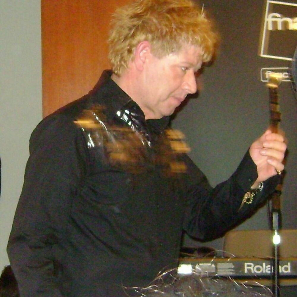 Picture of Roberto Leal