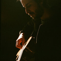 Picture of Bobby Bazini