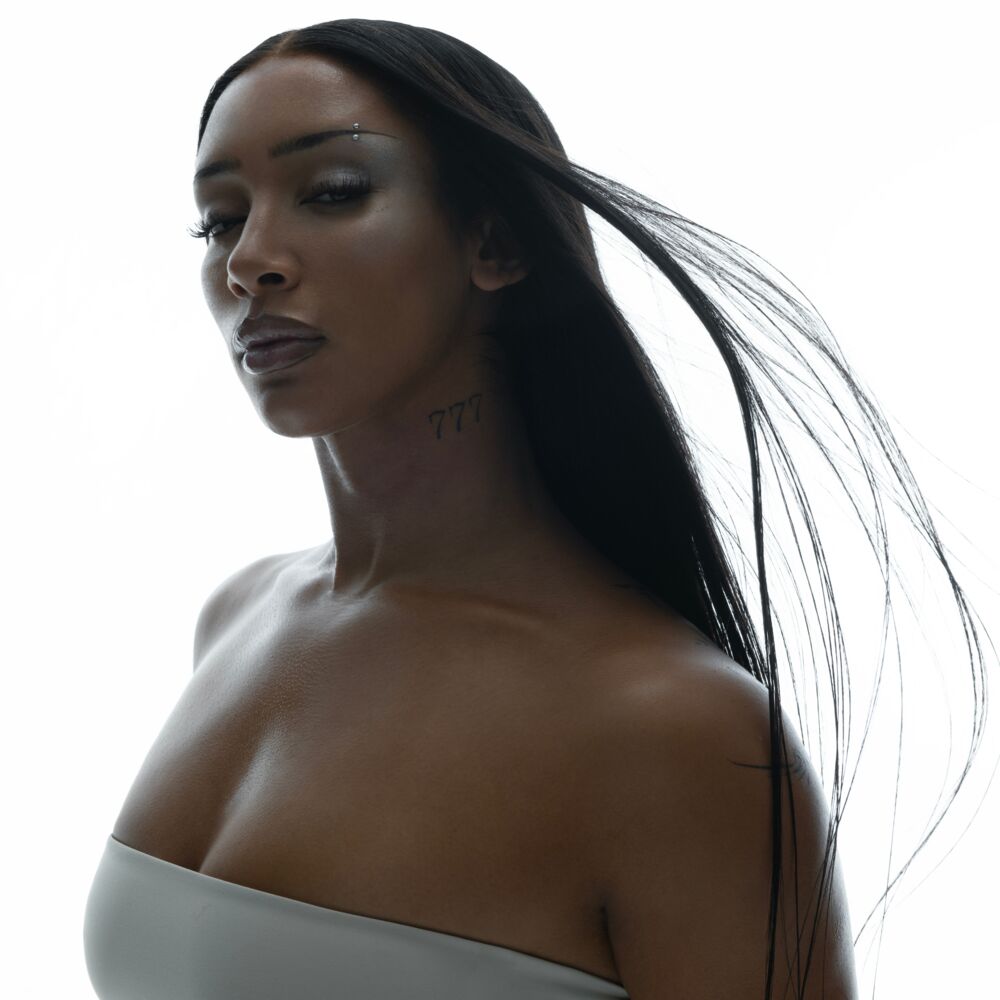 Picture of Naomi Sharon