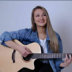 Picture of Natalie Lament