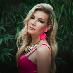 Picture of Vivien Gold