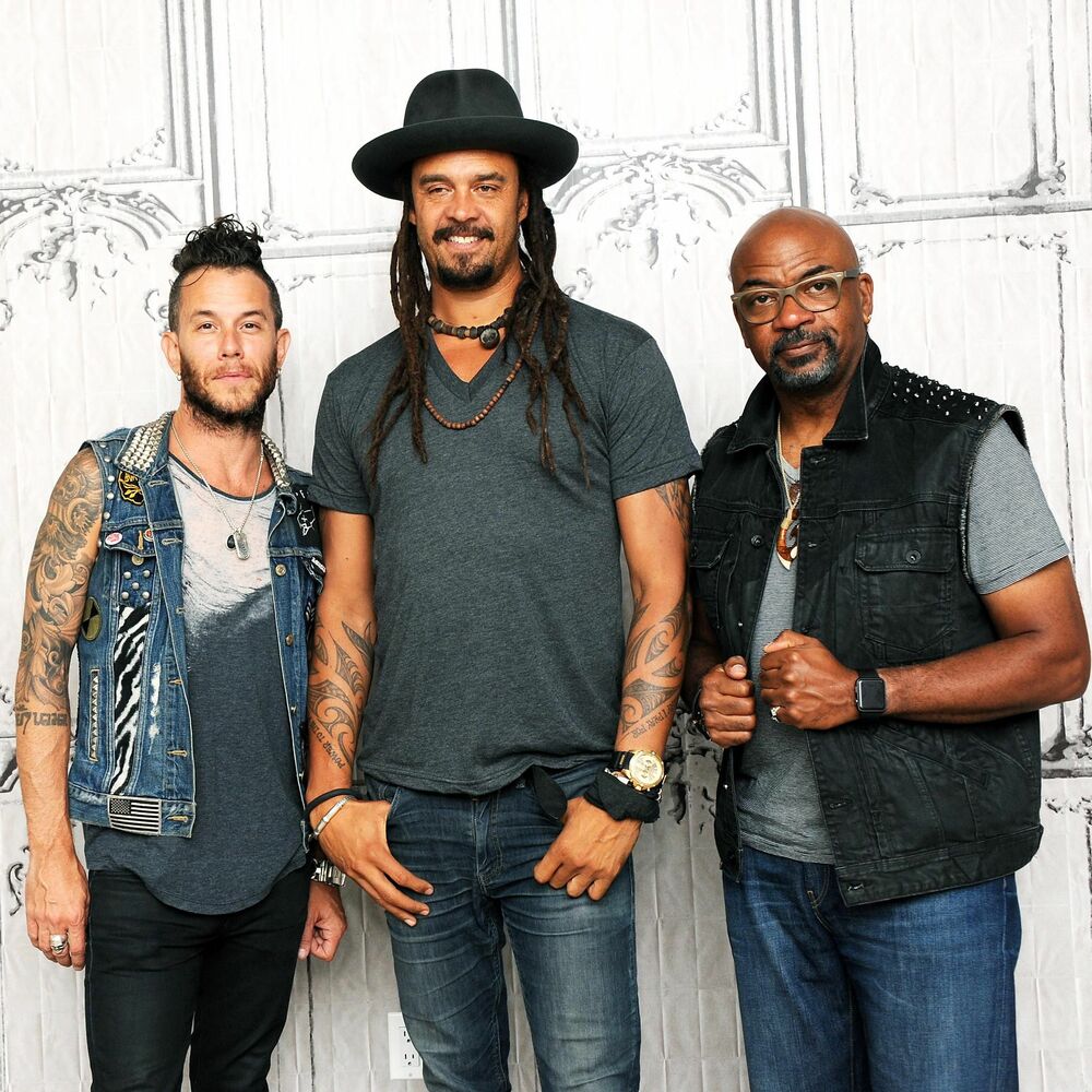 Picture of Michael Franti & Spearhead
