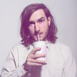 Picture of Clarence Clarity