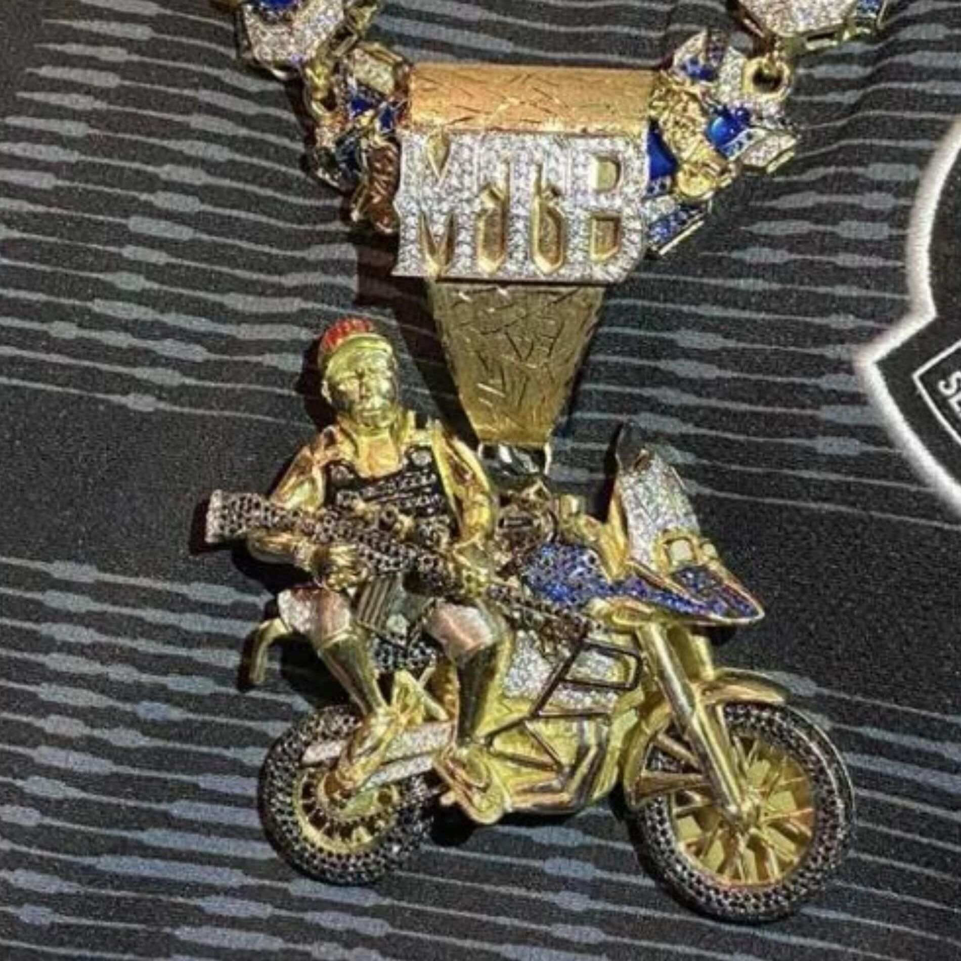 Artist picture of FPZIN22
