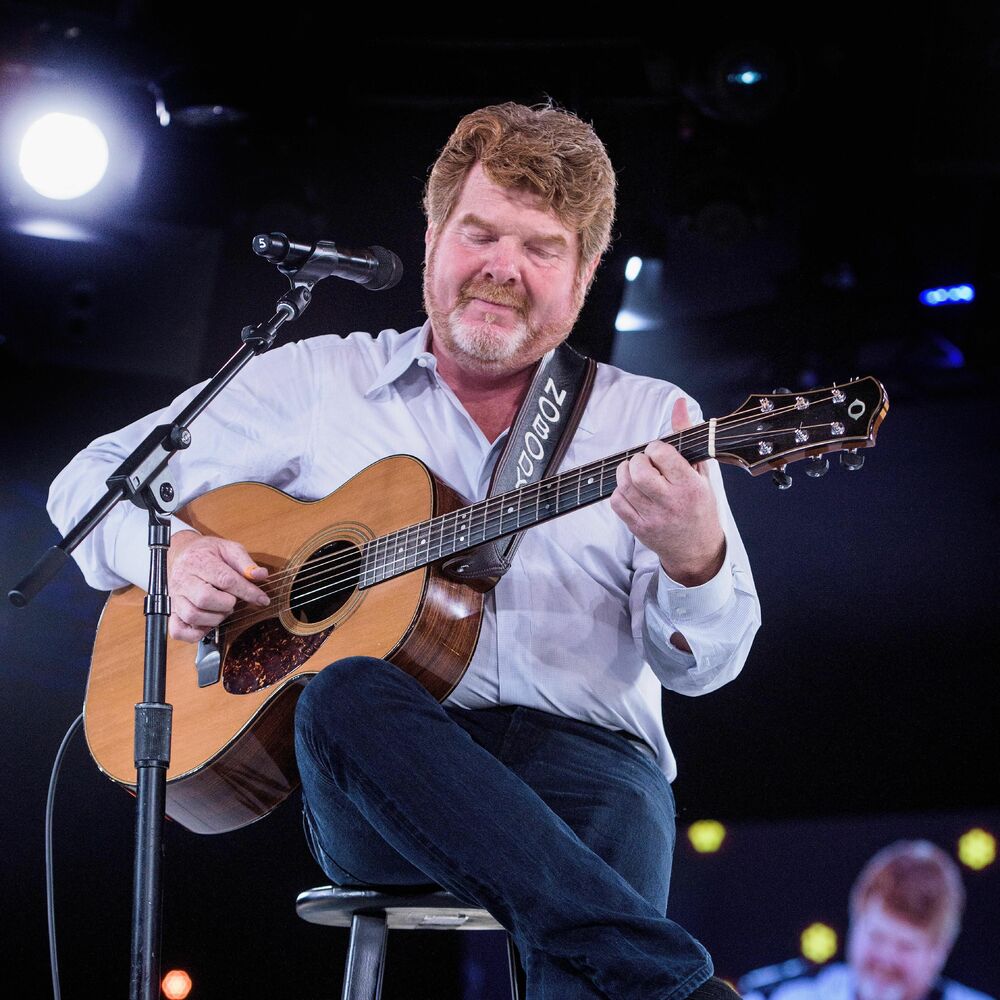 Picture of Mac McAnally