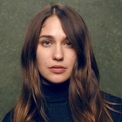 Picture of Lola Kirke